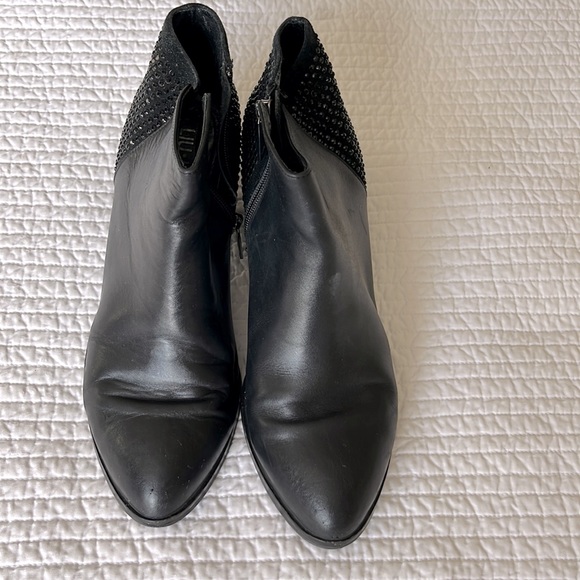 Liu*Jo Italian Ankle Boots - Picture 2 of 9